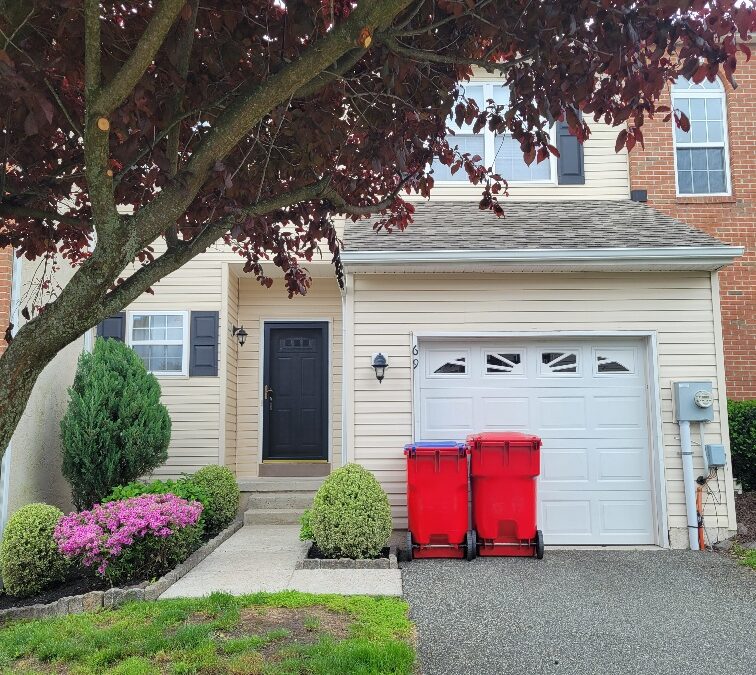 69 Green View Drive 3 Bd 2.5 Ba