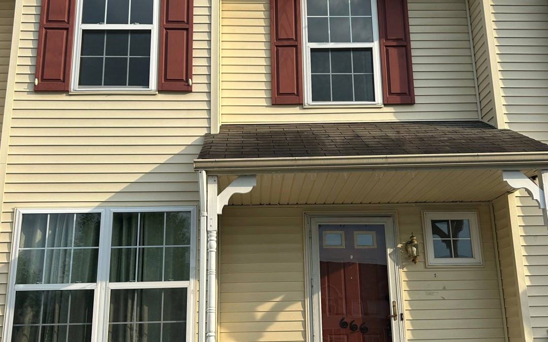 666 Walnut Tree Dr:  3Beds, 2.5 bathrooms