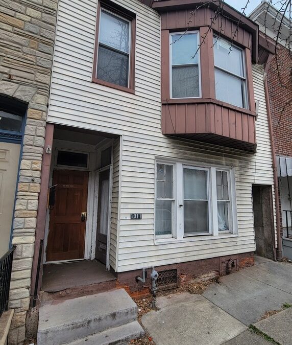 1011 Walnut Street #1F 1BD, 1BA ($775/mo)