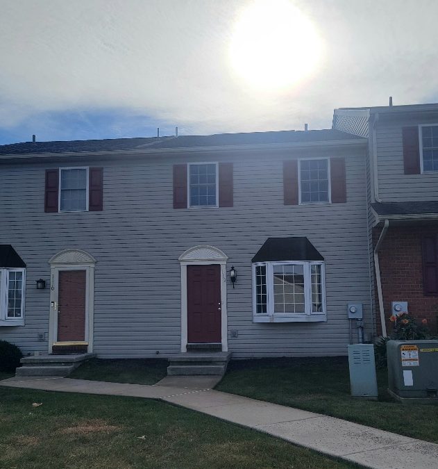 1112 Fredrick Blvd, 3BD, 2.5BA ($1995/mo)