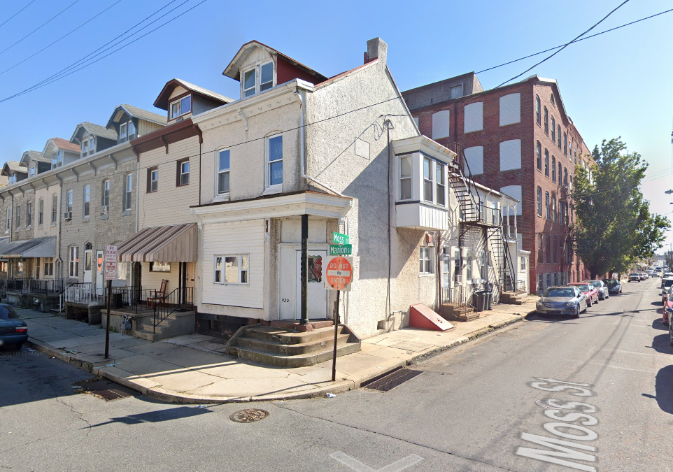 920 Marion St, #3, 2BD, 1BA ($1095/mo)