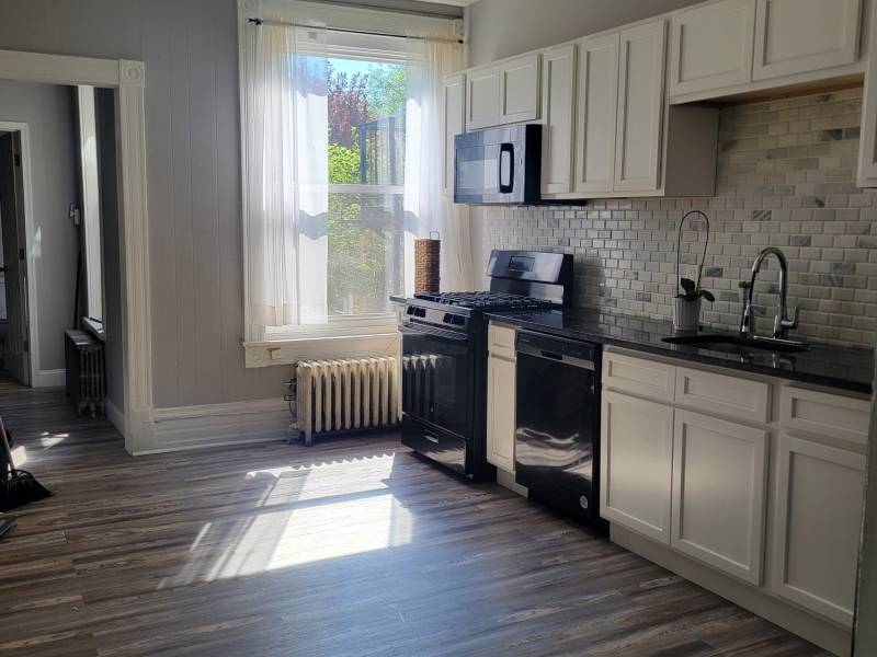 2/111 S 8th, Reading, PA 19602 United States