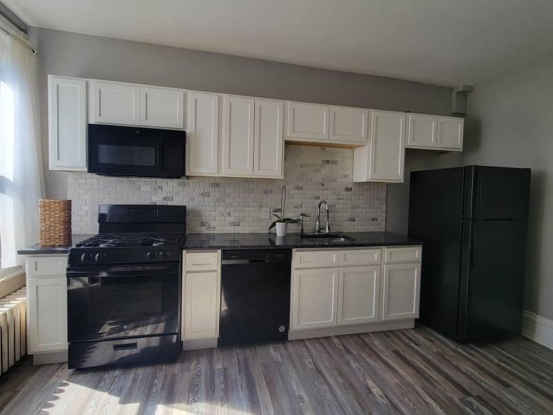 2/111 S 8th, Reading, PA 19602 United States